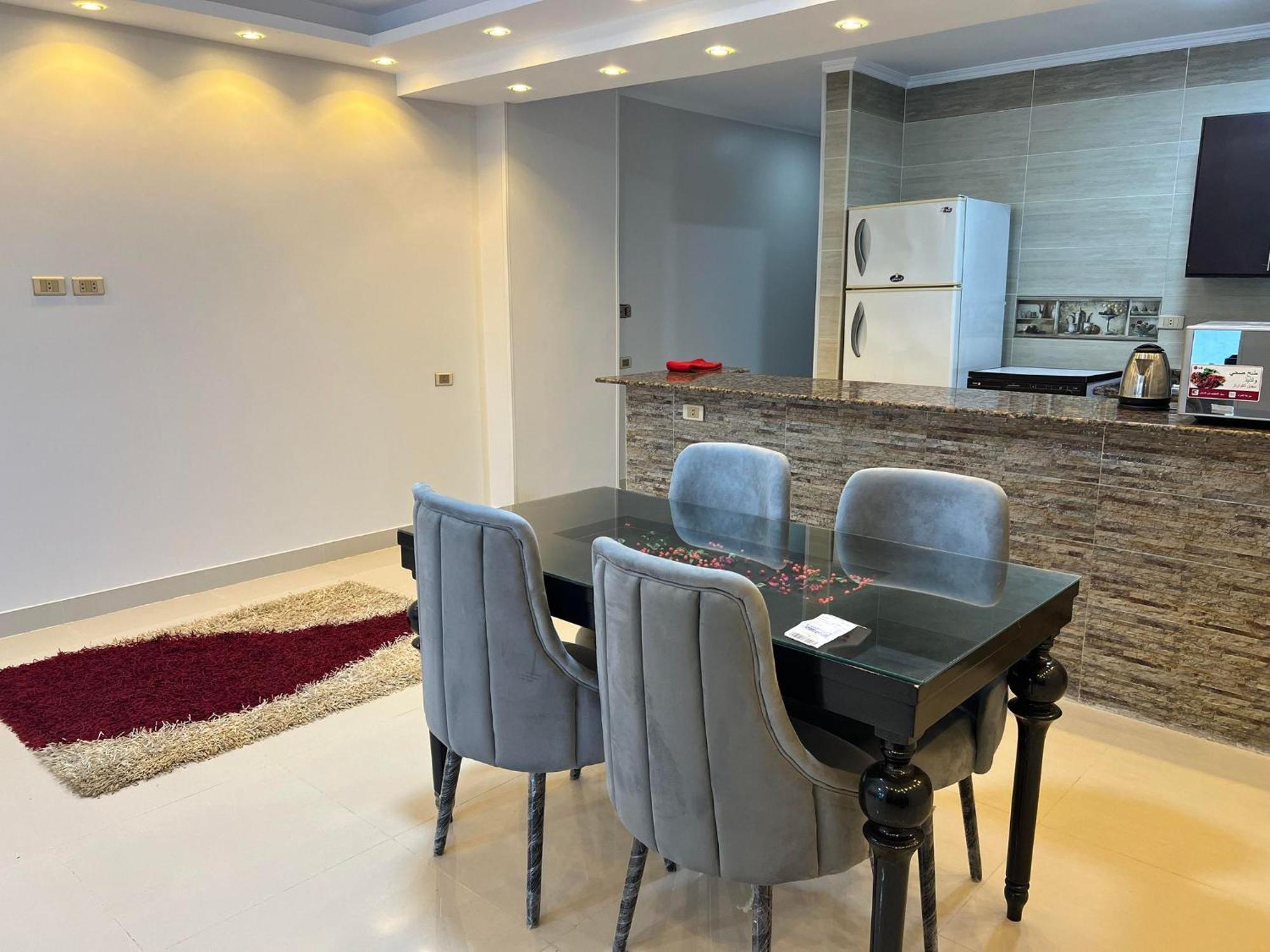 Comfy Luxurious Apartments In Central Location In Mansheyet El Bakry East Cairo Exterior foto