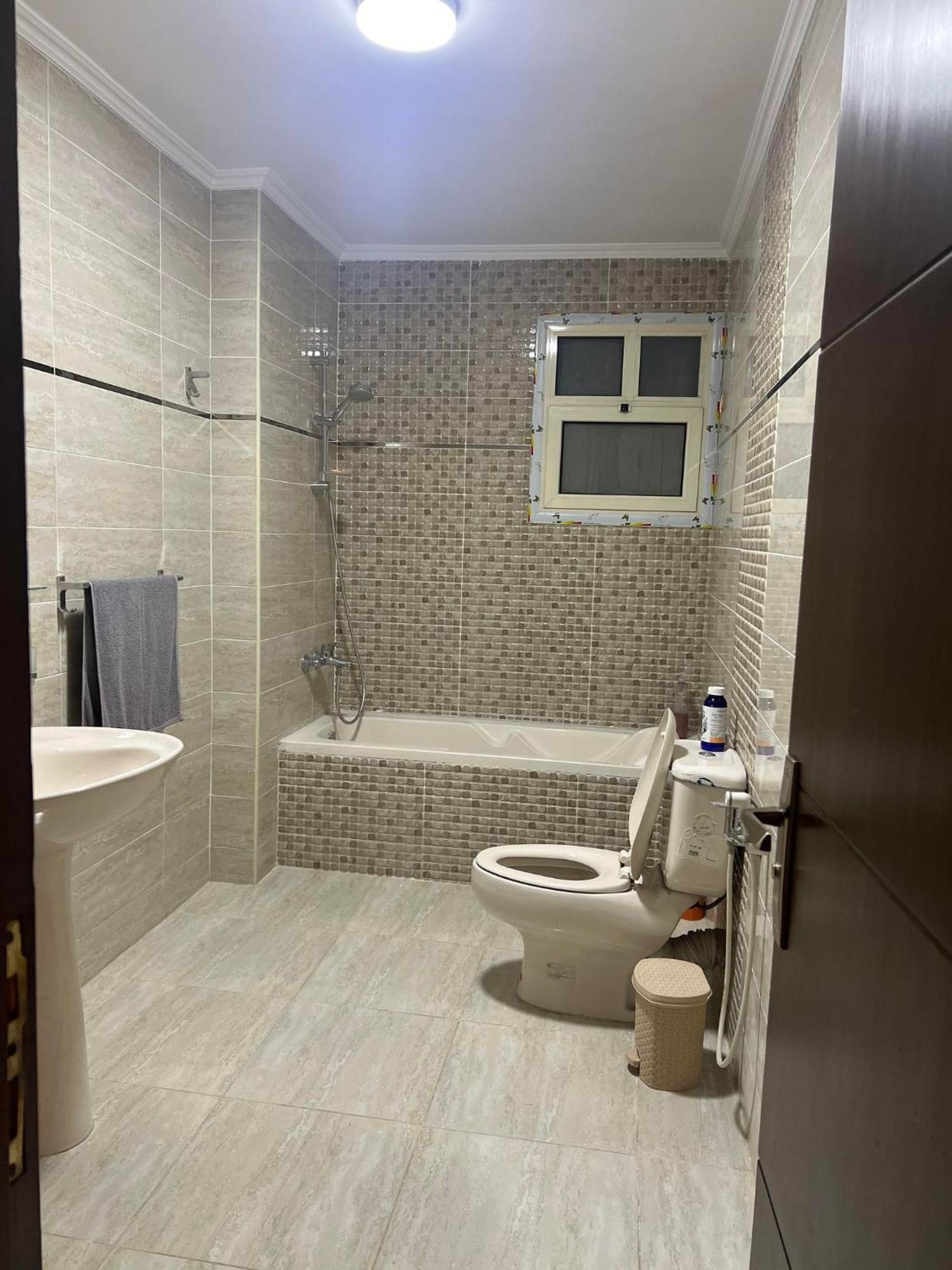 Comfy Luxurious Apartments In Central Location In Mansheyet El Bakry East Cairo Exterior foto